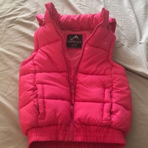 💖Hot pink puffer vest